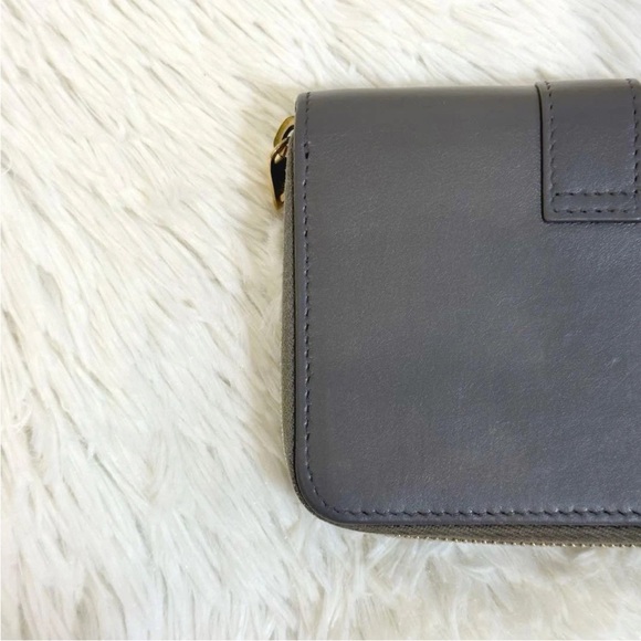 Yves Saint Laurent Gray Wallet with Gold Logo - Picture 5 of 13
